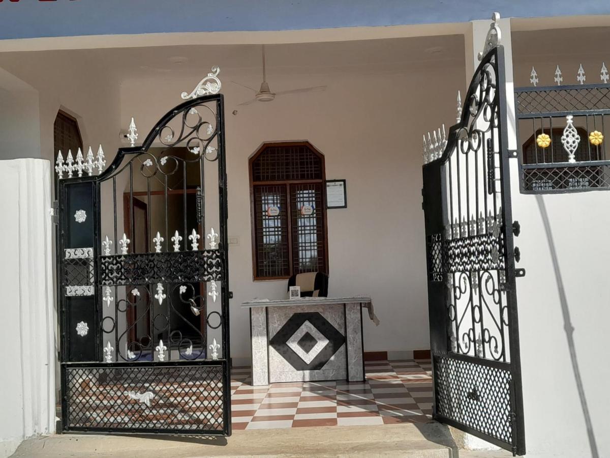 Rani Palace Khajurāho エクステリア 写真